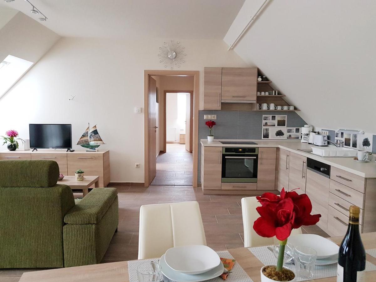 Silver Lodge Apartments Eger Extérieur photo