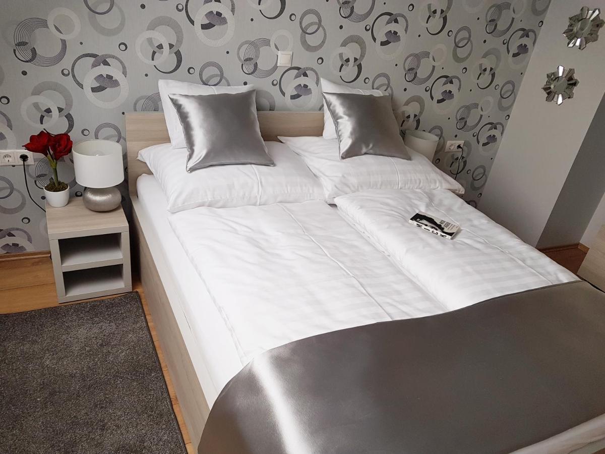 Silver Lodge Apartments Eger Extérieur photo
