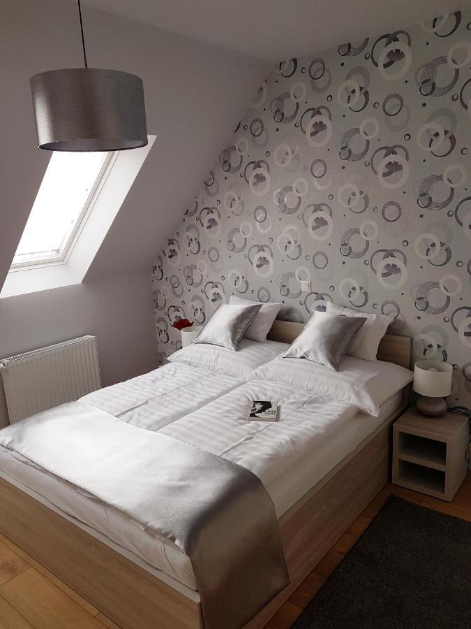 Silver Lodge Apartments Eger Extérieur photo