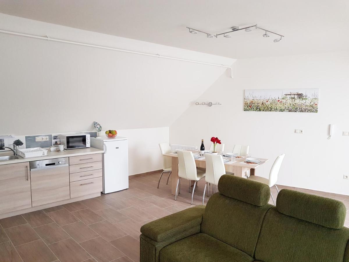 Silver Lodge Apartments Eger Extérieur photo